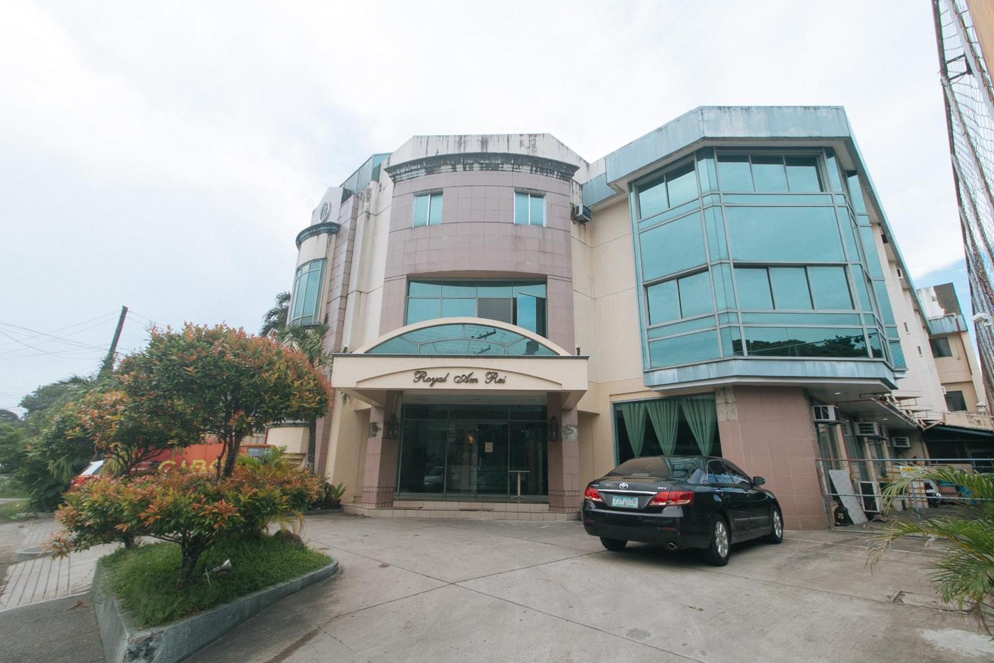 Royal Am Rei Hotel By Reddoorz Bacolod Extérieur photo